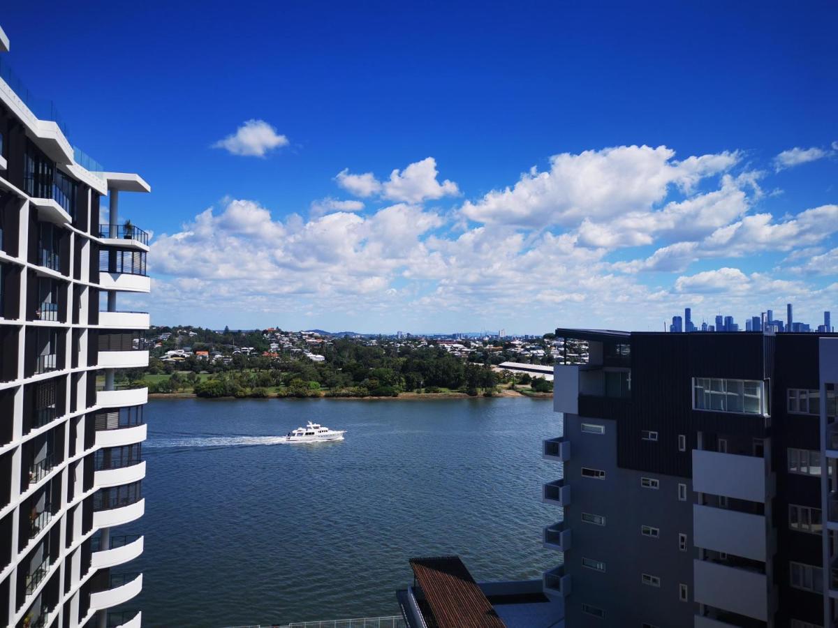 Link Portside Wharf Apartment Hotel Brisbane Bagian luar foto