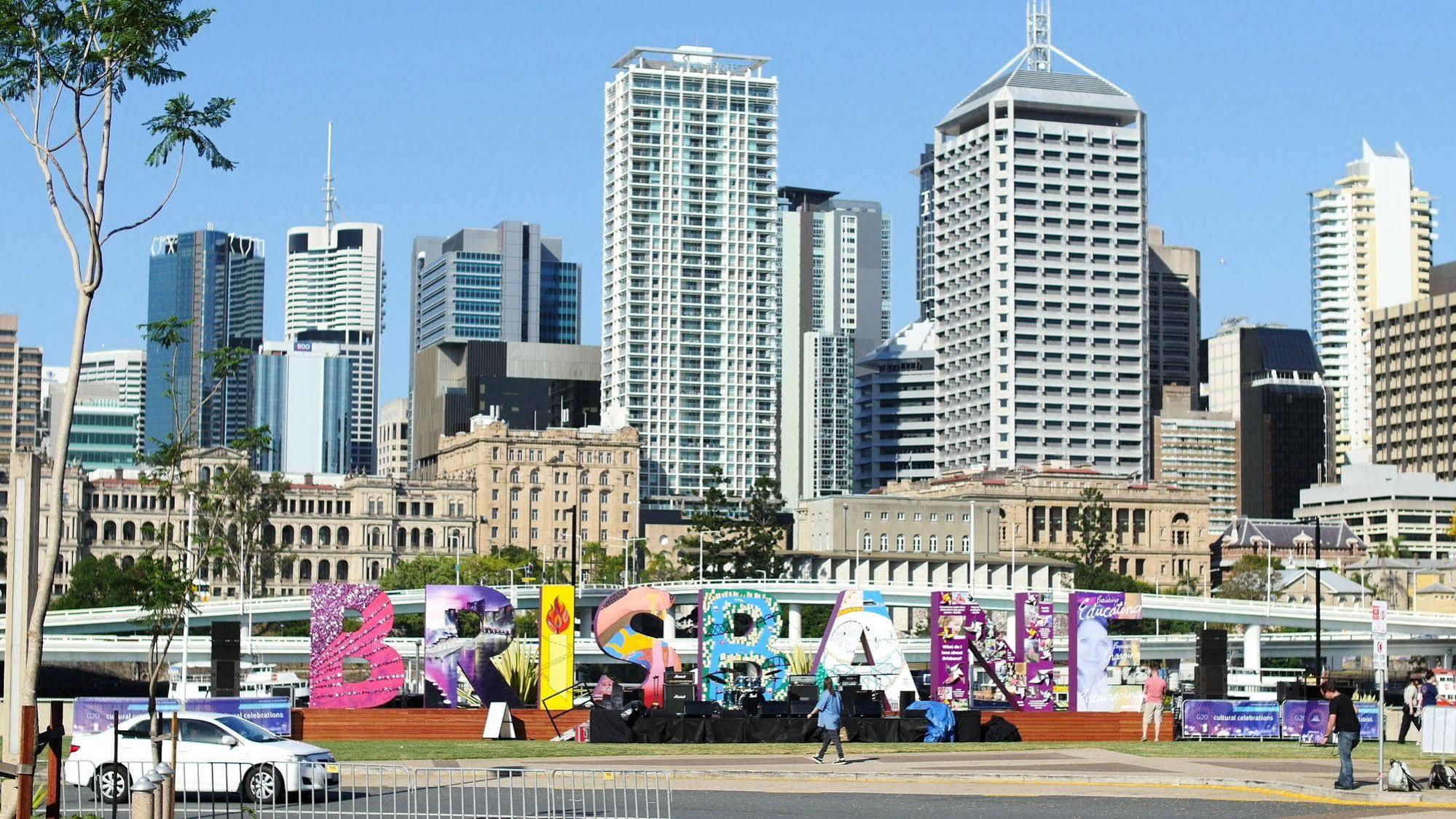 Link Portside Wharf Apartment Hotel Brisbane Bagian luar foto